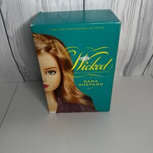 Wicked : A Pretty Little Liars 4-Book Box Set by Sara Shepard (Paperback)